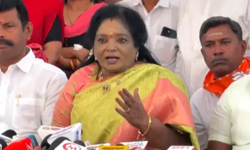 தேர்வு எழுதுவதே போராட்டமாக வெடித்திருப்பது வேதனையிலும் வேதனை... தமிழிசை சவுந்தரராஜன்