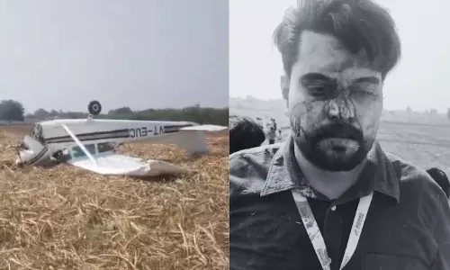 கர்நாடகாவில் தனியார் விமானம் விழுந்து விபத்து.. இருவர் காயம்!