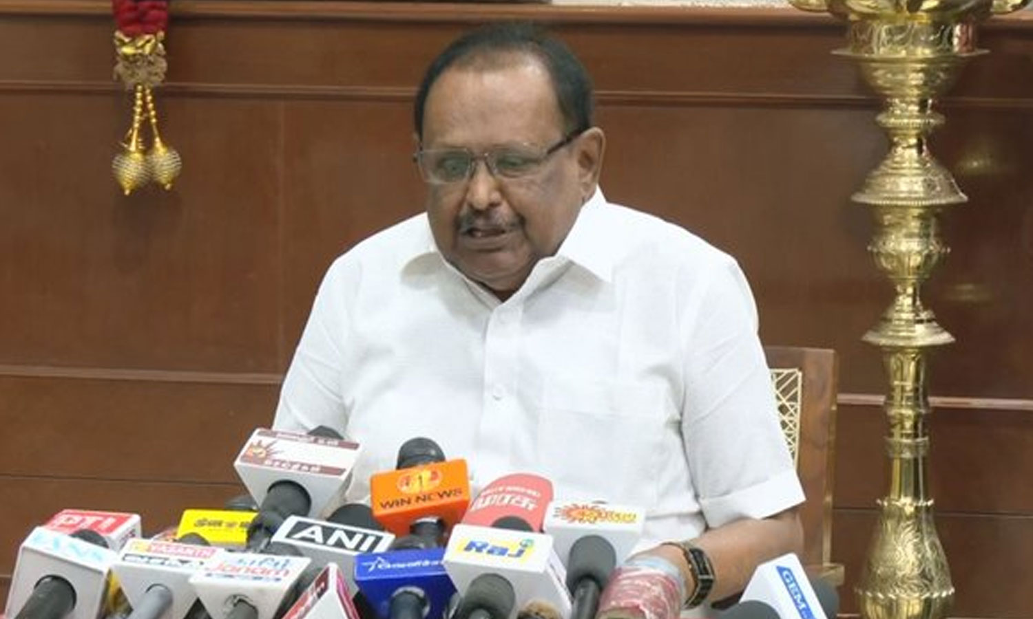 தி.மு.க-காங்கிரஸ் கூட்டணி பற்றி யாரும் கவலைப்பட வேண்டாம்: அமைச்சர் ரகுபதி