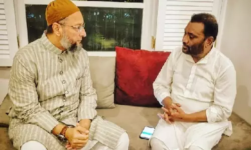 முஸ்லீம்களில் காலணி நக்குபவர்கள், அடி வாங்குபவர்கள்... -  AIMIM தலைவரின் சர்ச்சை கருத்து!