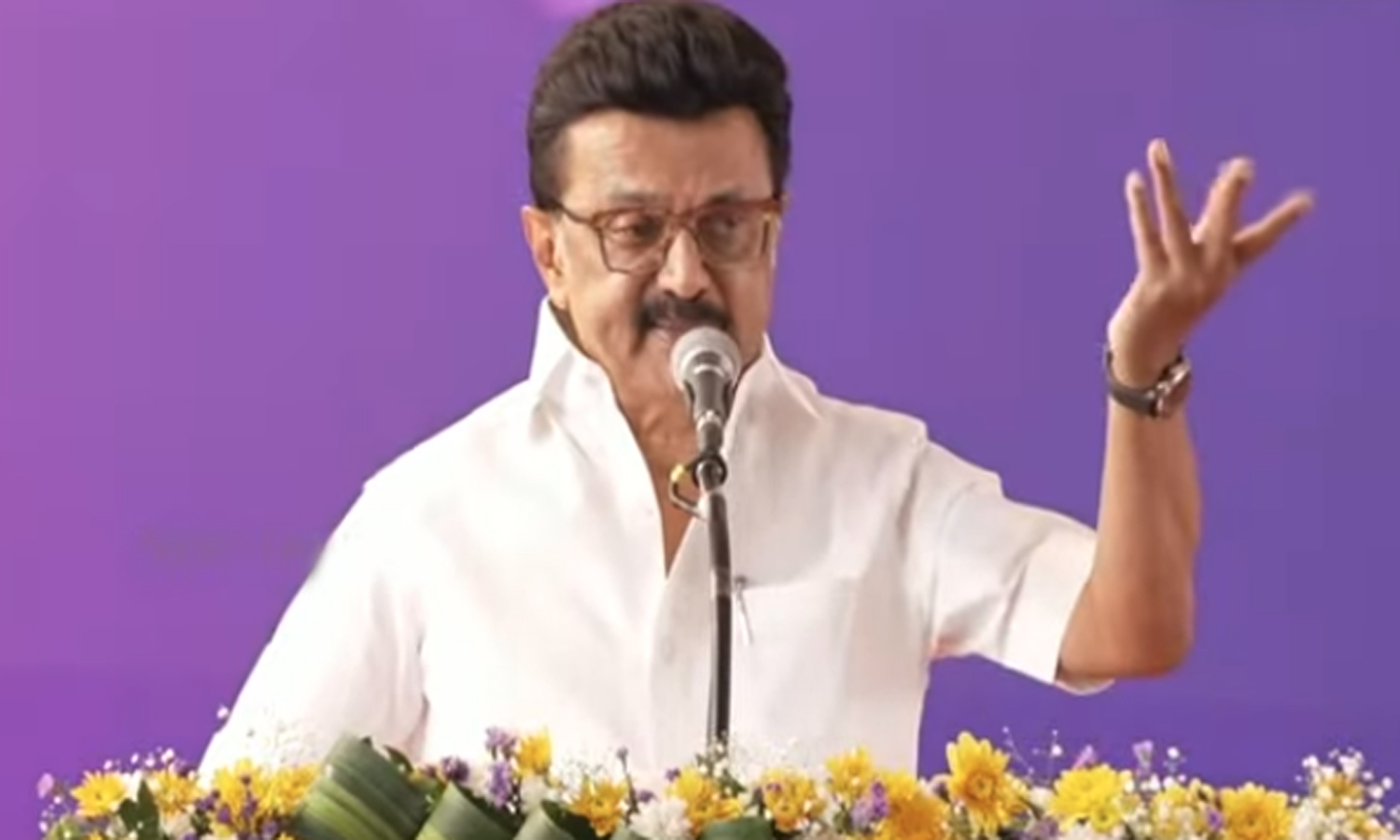 கஷ்டப்படாமல் கிடைக்கும் எதுவும் நிலைக்காது - ரஜினி பட வசனத்தை பேசிய மு.க.ஸ்டாலின்