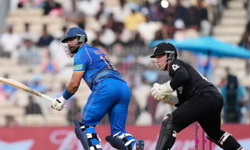 டி20 உலகக் கோப்பை: நியூசிலாந்துக்கு 174 ரன்கள் இலக்கு நிர்ணயித்த யுஏஇ