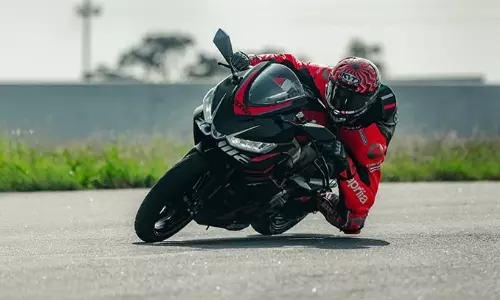 ரூ. 4.22 லட்சத்தில் 2026 அப்ரிலியா RS 457 அறிமுகம்... என்னென்ன ஸ்பெஷல்..?