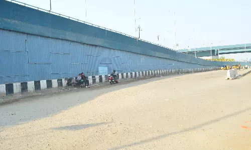 தொழிற்சங்கங்கள் நாடு தழுவிய போராட்டம்: கோவையில் இருந்து கேரளா செல்லும் பஸ்கள் நிறுத்தம்