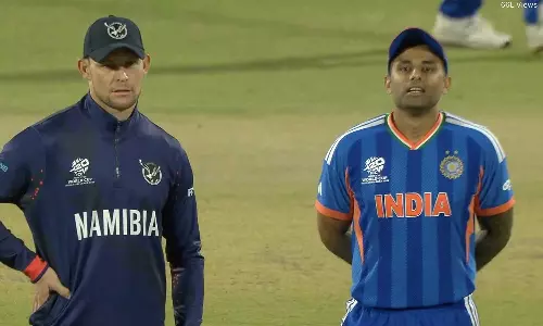 டி20 உலகக் கோப்பை: நமீபியா அணிக்கு எதிரான போட்டியில் இந்தியா பேட்டிங்