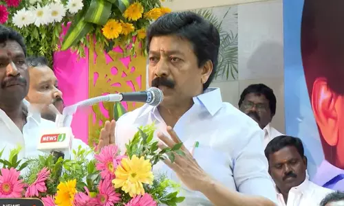 காந்தியாக இருந்தால் என்ன... ராமராக இருந்தால் என்ன? பெயரா முக்கியம் - சி.வி.சண்முகம்