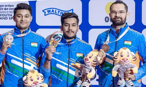 ஆசிய துப்பாக்கிச் சுடுதல்: தங்கம் வென்றார் இந்திய வீரர் தோமர்