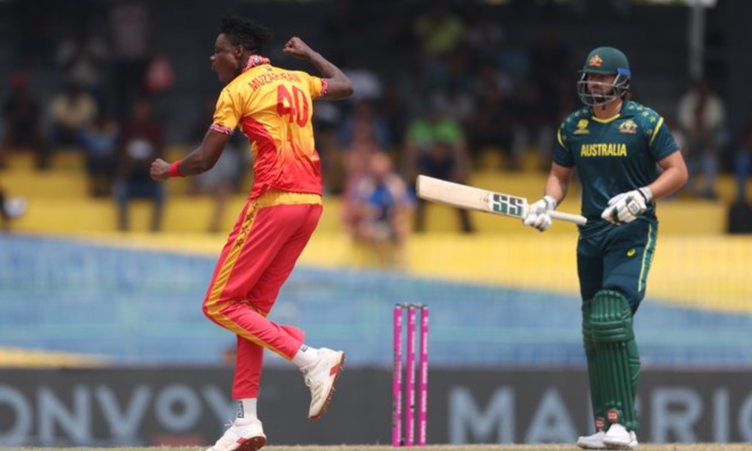 ஆஸ்திரேலியாவை அலரவிட்ட ஜிம்பாப்வே... 22 ரன்கள் வித்தியாசத்தில் அபார வெற்றி