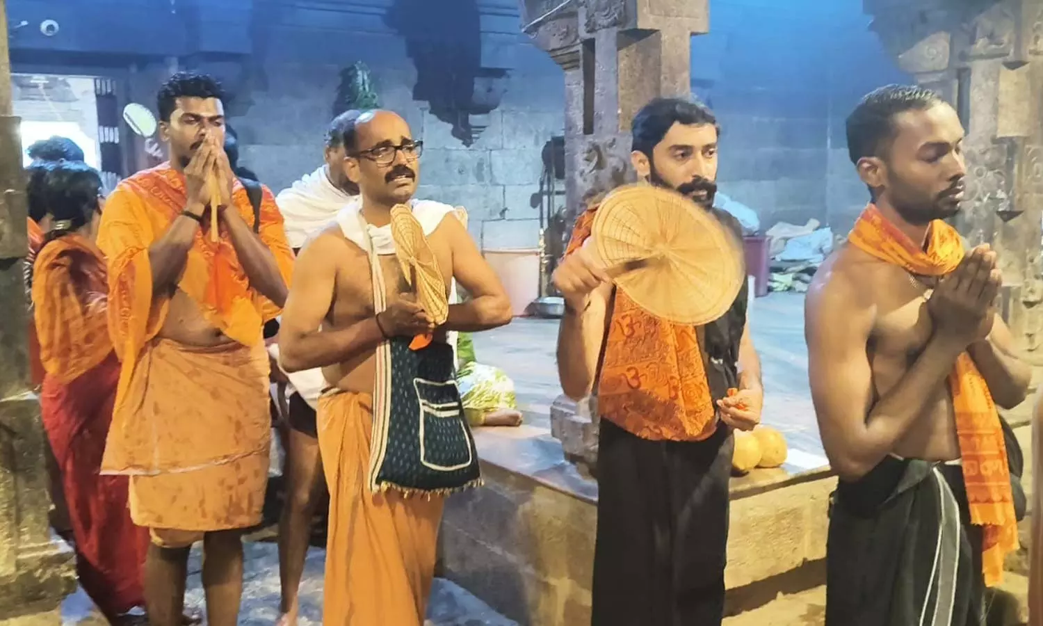 கோவிந்தா...-கோபாலா...-என்ற-பக்தி-கோஷத்துடன்-பங்கேற்ற-பக்தர்கள்--குமரி-மாவட்டத்தில்-பிரசித்திபெற்ற-சிவாலய-ஓட்டம்-தொடங்கியது