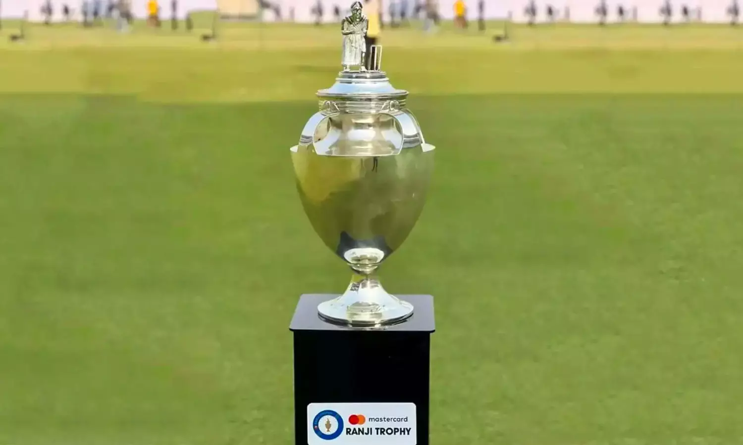 ரஞ்சி-டிராபி-கிரிக்கெட்:-அரையிறுதி-போட்டிகள்-இன்று-தொடக்கம்