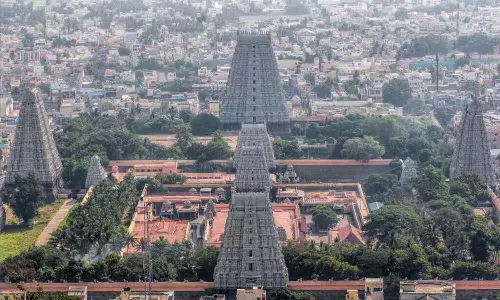 பாவங்கள் நீக்கி வளமான வாழ்வு தரும் திருவண்ணாமலை சிவராத்திரி கிரிவலம்
