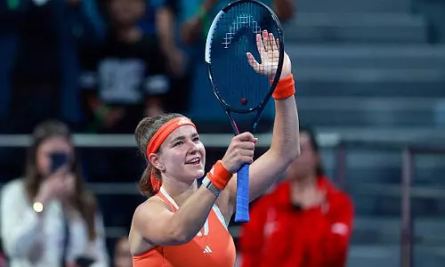 கத்தார் ஓபன் டென்னிஸ்: சாம்பியன் பட்டம் வென்றார் முசோவா