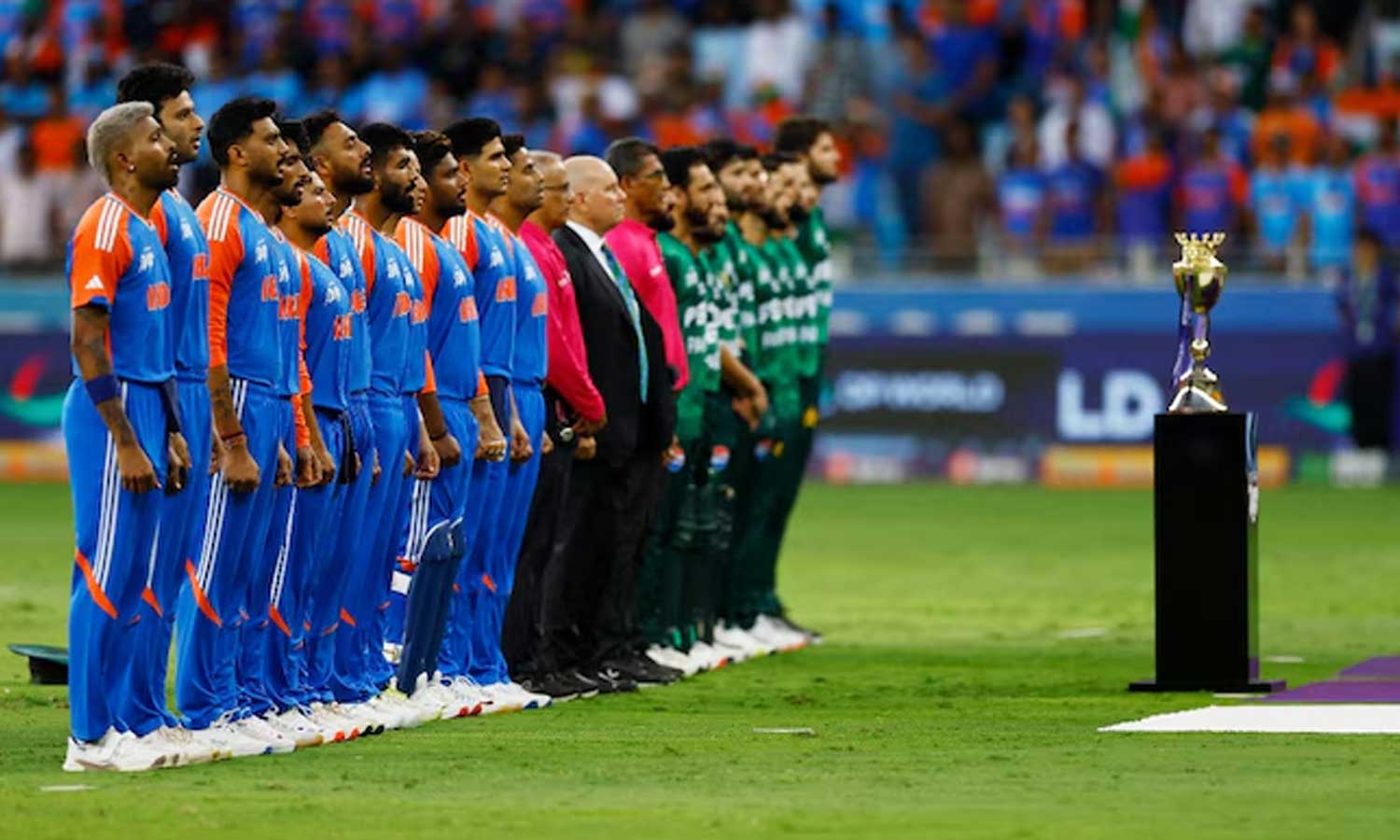 டி20 உலக கோப்பை: இன்று இந்தியா - பாகிஸ்தான் அணிகள் மோதல்