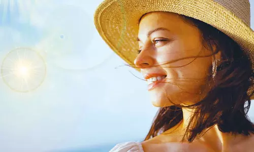 காலை- பிற்பகல்: சூரிய ஒளியில் வைட்டமின் டி அதிகம் கிடைக்கும் நேரம் எது?