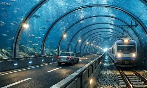 இந்தியாவின் முதல் நீருக்கடியில் செல்லும் சாலை-ரெயில் சுரங்கப்பாதை.. அசாமில் அமைகிறது!