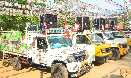 தேர்தல் பணிகளில் தீவிரம் காட்டும் கட்சிகள்: கோவையில் வாடகை வாகனங்களுக்கு மவுசு அதிகரிப்பு