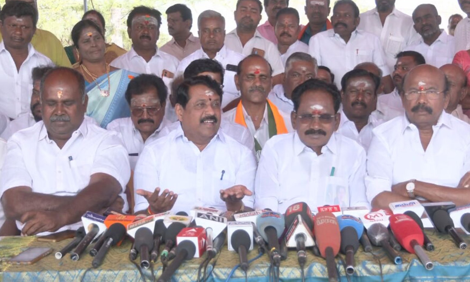 யார் மனதையும் புண்படுத்தும் நோக்கம் எனக்கு இல்லை- நயினார் நாகேந்திரன்