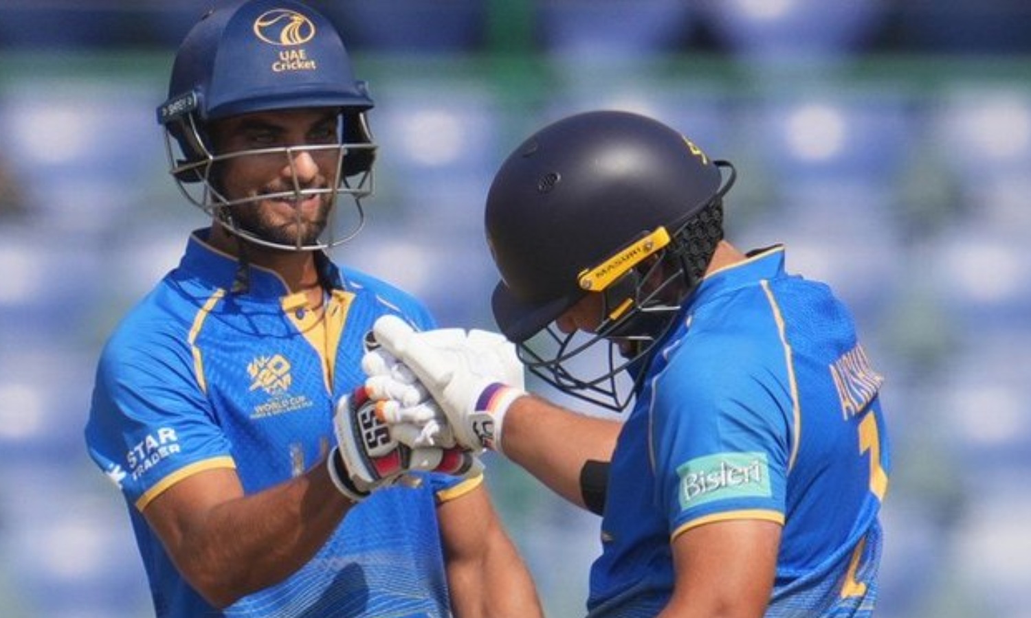 டி20 உலகக் கோப்பை: ஆப்கானிஸ்தானுக்கு 161 ரன் இலக்கு நிர்ணயித்த UAE