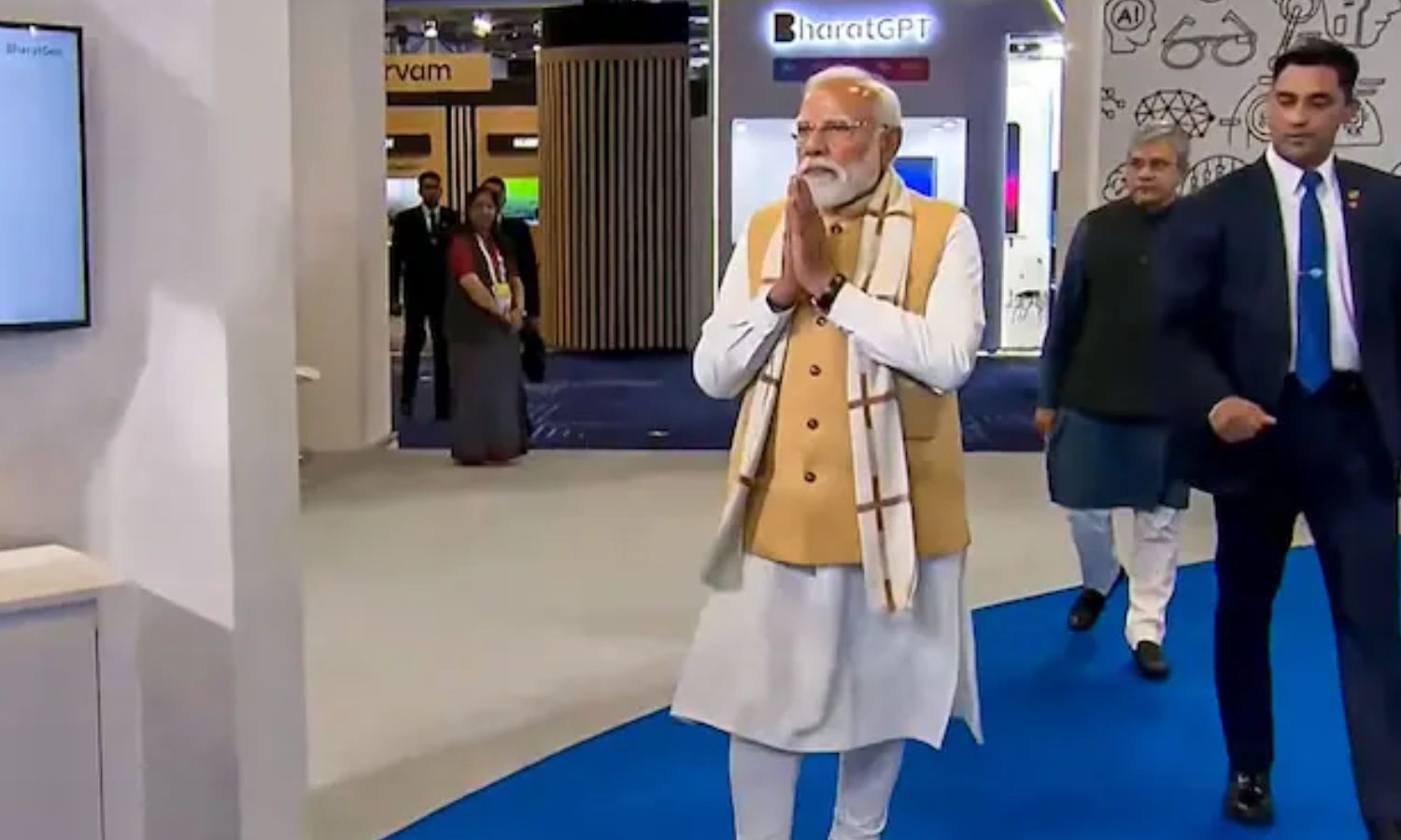 டெல்லியில்  AI சர்வதேச உச்சிமாநாட்டை தொடங்கி வைத்தார் பிரதமர் மோடி!