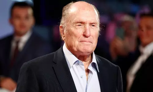 பிரபல ஹாலிவுட் நடிகர்  ராபர்ட் டுவால் மறைவு