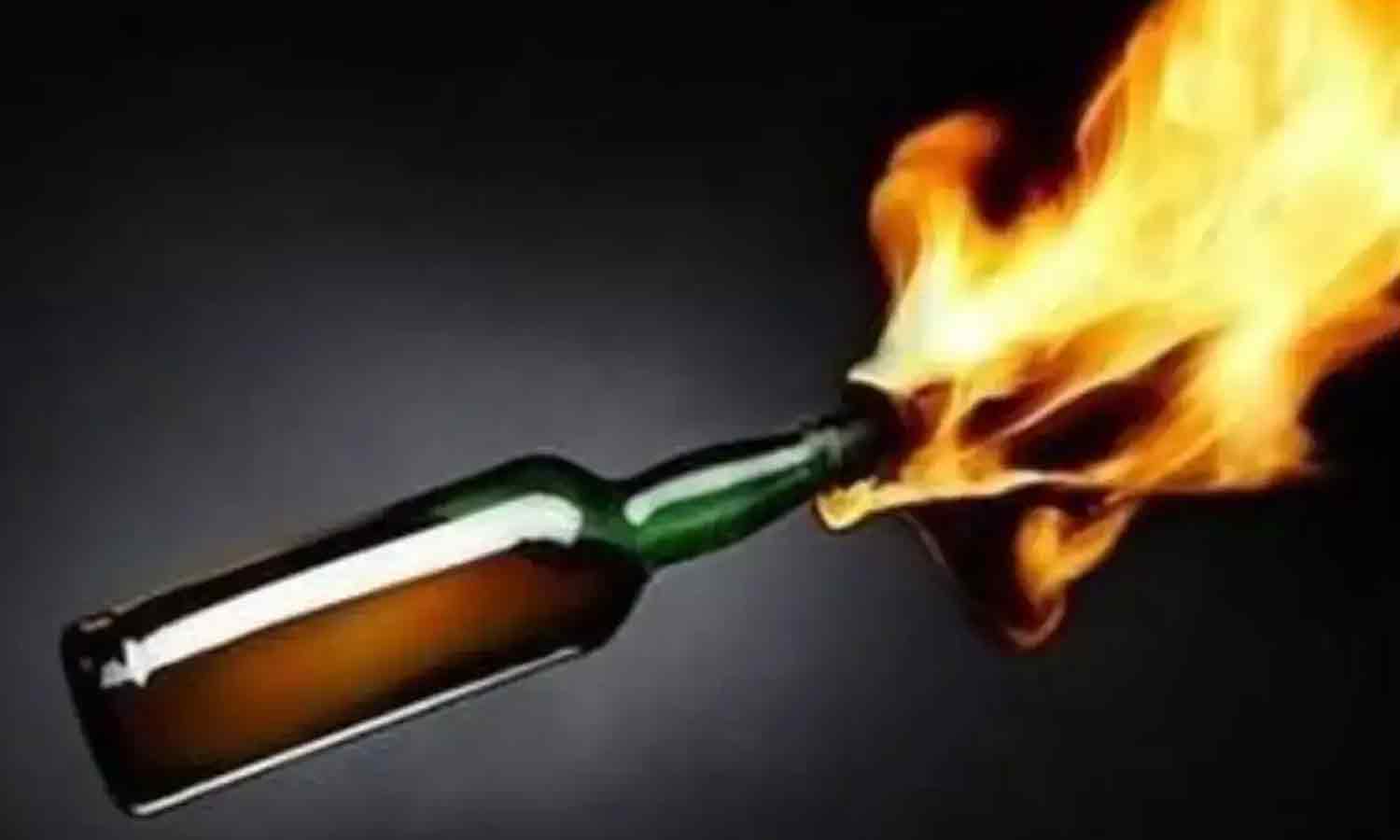 புதுச்சேரியில் முன்விரோதத்தில் டிரைவர் வீட்டில் பெட்ரோல் குண்டு வீச்சு