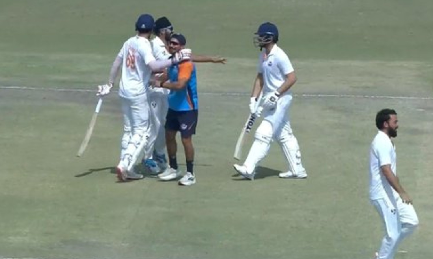 முதல் முறையாக... ரஞ்சி டிராபி தொடரில் புதிய சாதனை படைத்த ஜம்மு காஷ்மீர் அணி