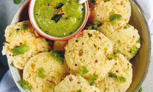 சமைப்போம்.... ருசிப்போம்... வெஜிடபிள் மசாலா இட்லி செய்வது எப்படி?