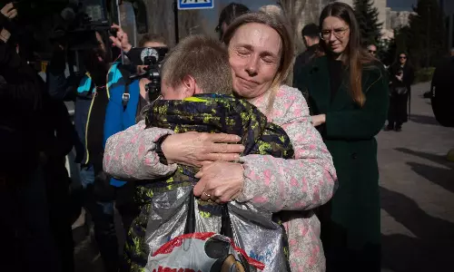 ரஷ்யாவிடம் இருந்து 2000 குழந்தைகள் மீட்பு  - உக்ரைன் அதிபர் ஜெலன்ஸ்கி