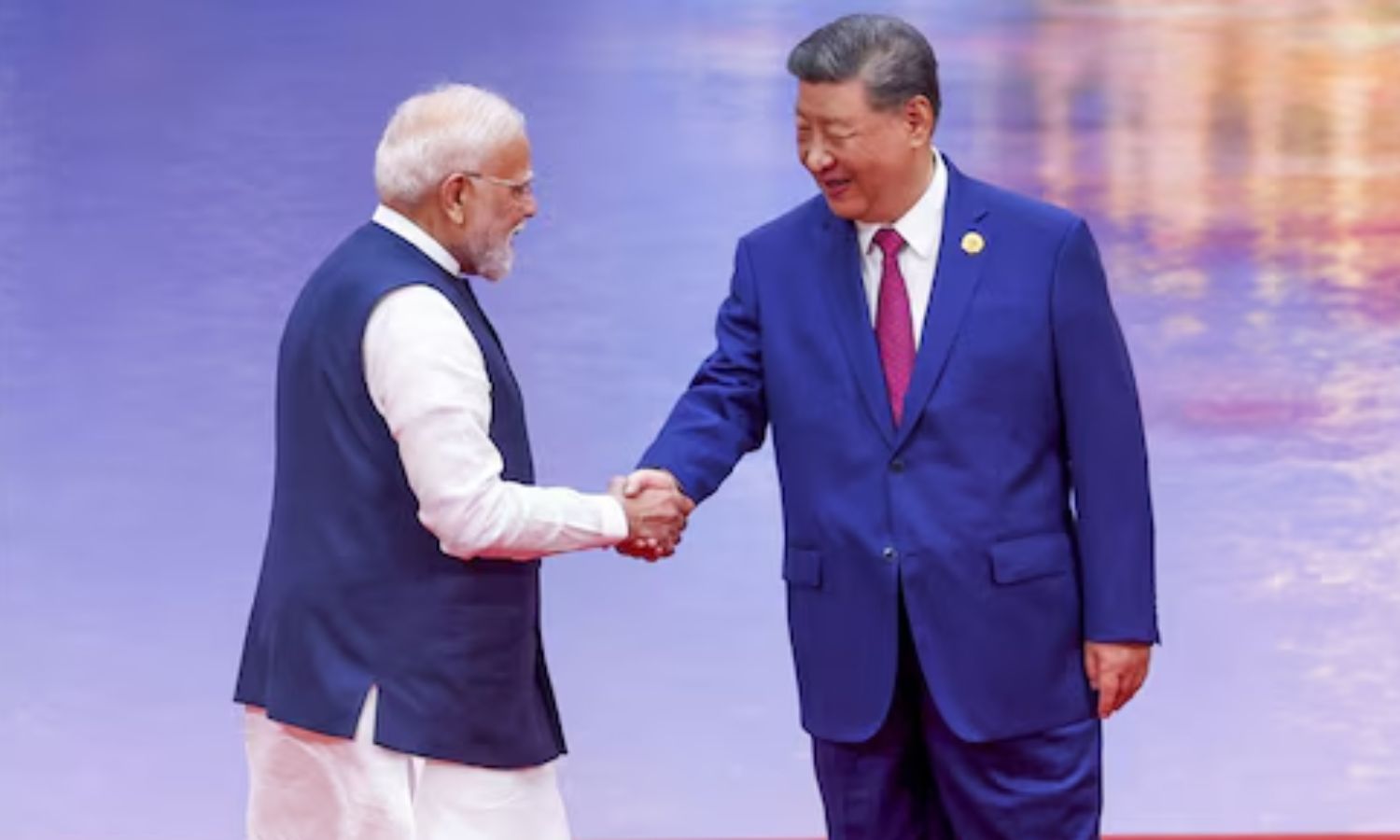 சீன உபகரணங்களை இறக்குமதி செய்வதற்காக கட்டுப்பாடுகளை தளர்த்தியது இந்தியா!