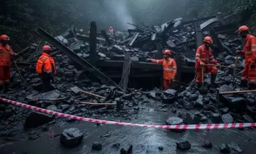 நைஜீரியாவில் விஷவாயு கசிவால் வெடித்து சிதறிய சுரங்கம்: 38 தொழிலாளர்கள் பலி