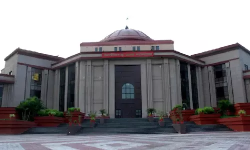 பெண் உறுப்பிற்குள் ஊடுருவாமல் விந்து வெளியேறுவது பாலியல் வன்கொடுமை அல்ல - சத்தீஸ்கர் உயர் நீதிமன்றம்