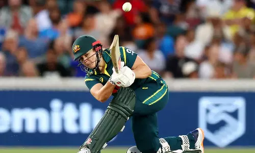 சடசடவென சரிந்த விக்கெட்: 2வது டி20 போட்டியில் இந்தியாவை வீழ்த்தியது ஆஸ்திரேலியா