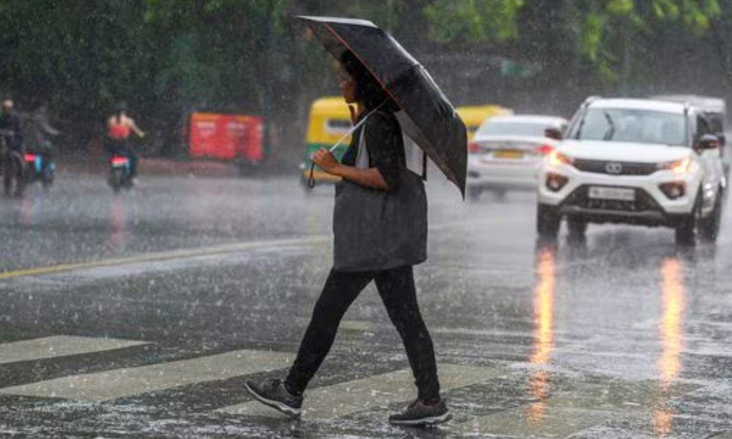 வங்கக்கடலில் புதிய காற்றழுத்த தாழ்வுப்பகுதி இன்று உருவாக வாய்ப்பு- வானிலை ஆய்வு மையம் தகவல்