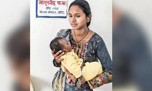 கல்வியே பிரதானம்... குழந்தை பிறந்த 2 நாட்களிலேயே பொதுத்தேர்வு எழுதிய பெண்