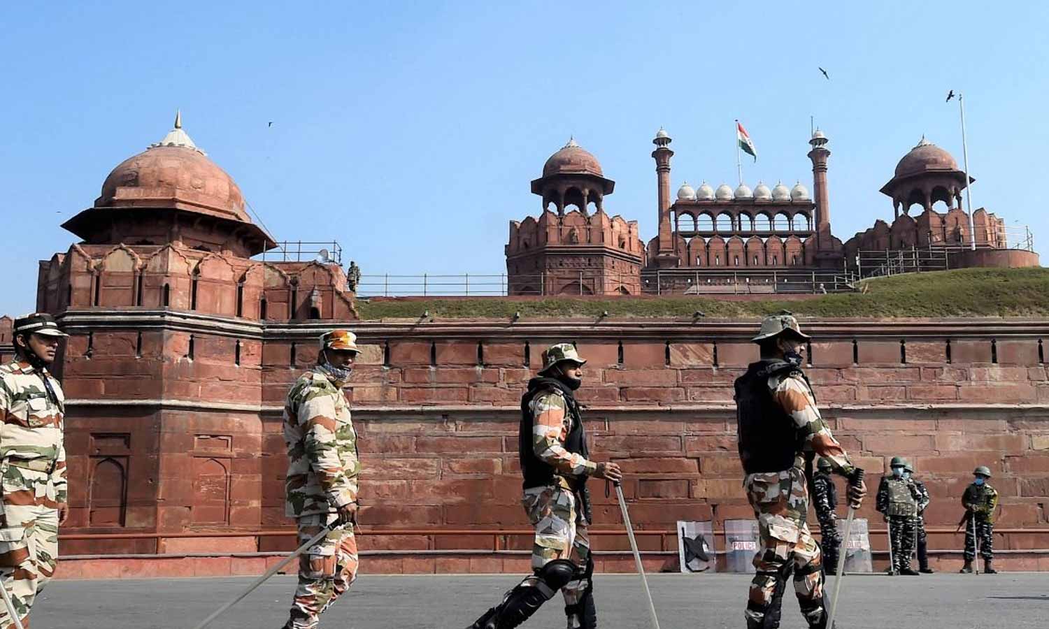 டெல்லியில் குண்டுவெடிப்பு தாக்குதலுக்கு பாகிஸ்தான் தீவிரவாதிகள் திட்டம்