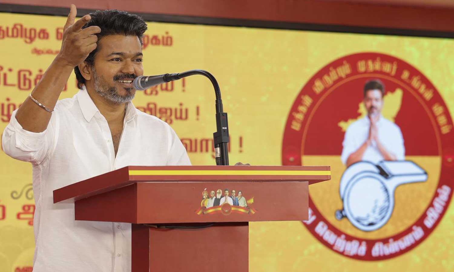 நாளை வேலூரில் விஜய் பங்கேற்கும் தேர்தல் பரப்புரை நிகழ்ச்சி - தவெக அறிவிப்பு