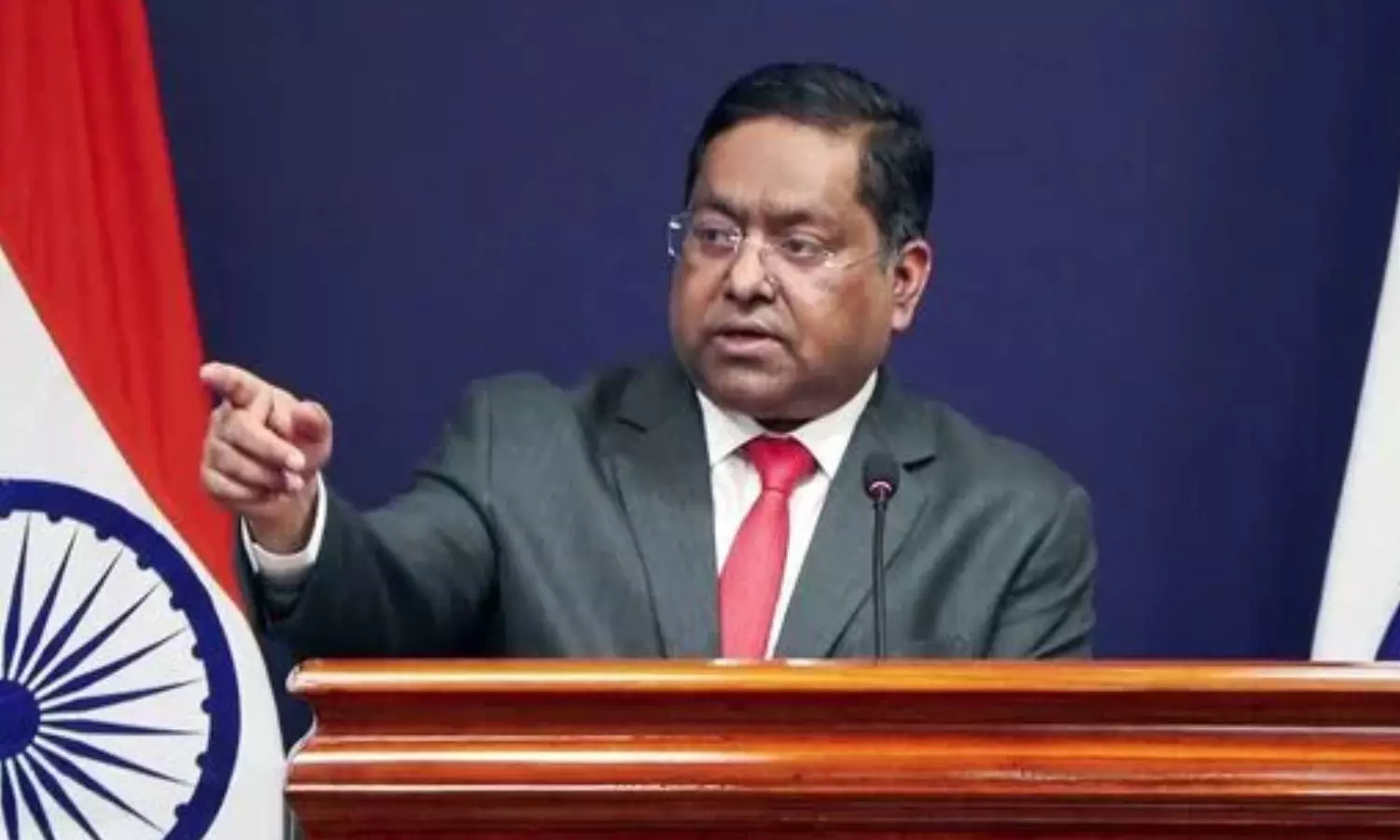 சொந்த நாட்டில் குறைகளை மறைக்க அண்டை நாடு மீது தாக்குதல் - ஆப்கான் மீதான பாக். தாக்குதல் பற்றி மத்திய அரசு சொந்த நாட்டில் குறைகளை மறைக்க அண்டை நாடு மீது தாக்குதல் - ஆப்கான் மீதான பாக். தாக்குதல் பற்றி மத்திய அரசு