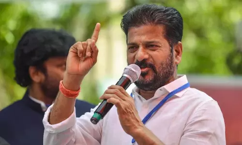 தெலங்கானா காந்தி குடும்பத்தின் ஏ.டி.எம். - ரேவந்த் ரெட்டியை விமர்சிக்கும் பா.ஜ.க.