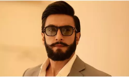 காந்தாரா சர்ச்சை - தன்மீதான வழக்கை ரத்து செய்யக்கோரி கர்நாடக உயர் நீதிமன்றத்தில் ரன்வீர் சிங் மனுத்தாக்கல்