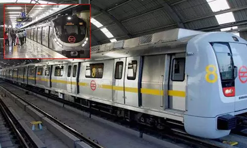 வெடிகுண்டு மிரட்டல்: டெல்லி மெட்ரோ ரெயில் நிலையங்களில் பாதுகாப்பு அதிகரிப்பு