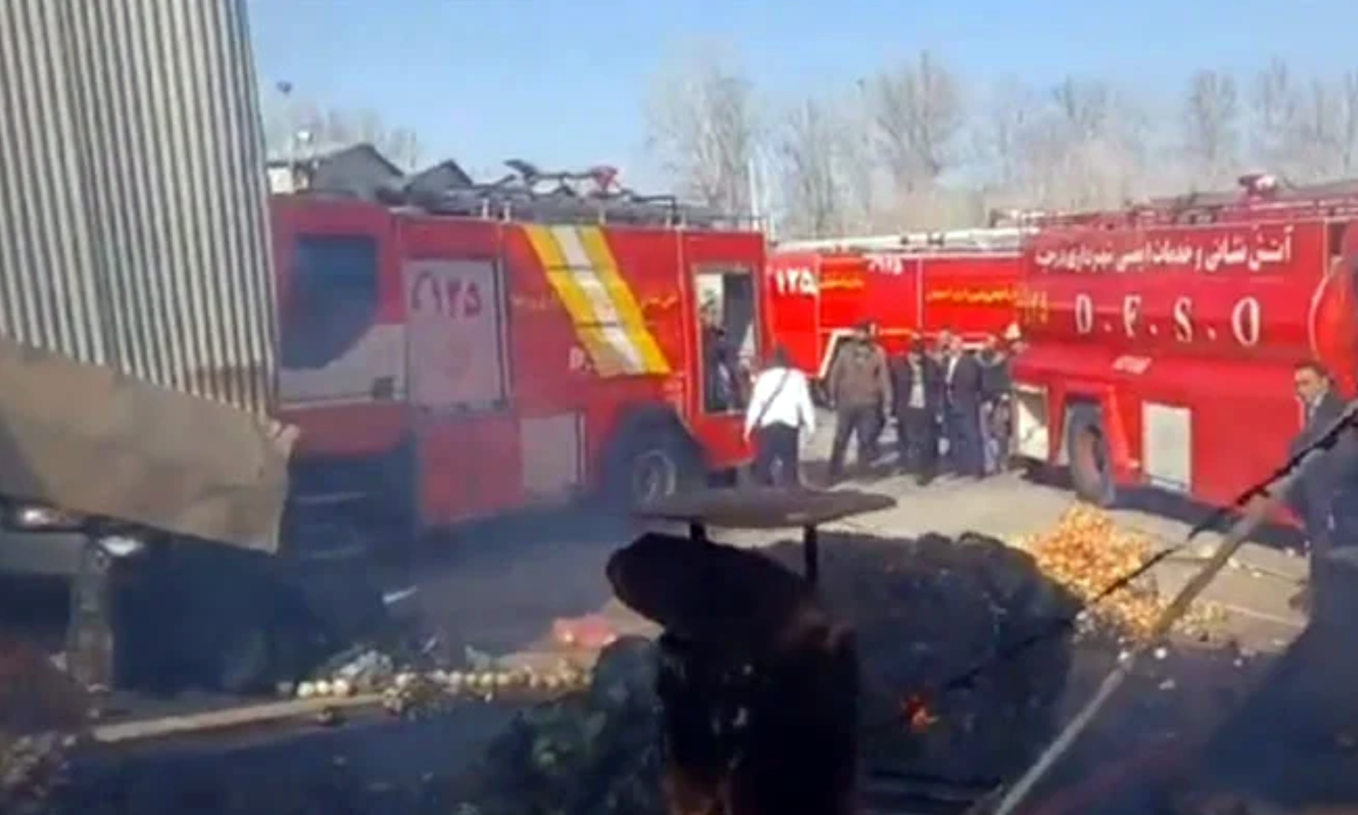 ஈரானில் சந்தையில் விழுந்து நொறுங்கிய ராணுவ ஹெலிகாப்டர் - 4 பேர் உயிரிழப்பு