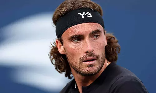 துபாய் ஓபன் டென்னிஸ்: முதல் சுற்றில் சிட்சிபாஸ் அதிர்ச்சி தோல்வி