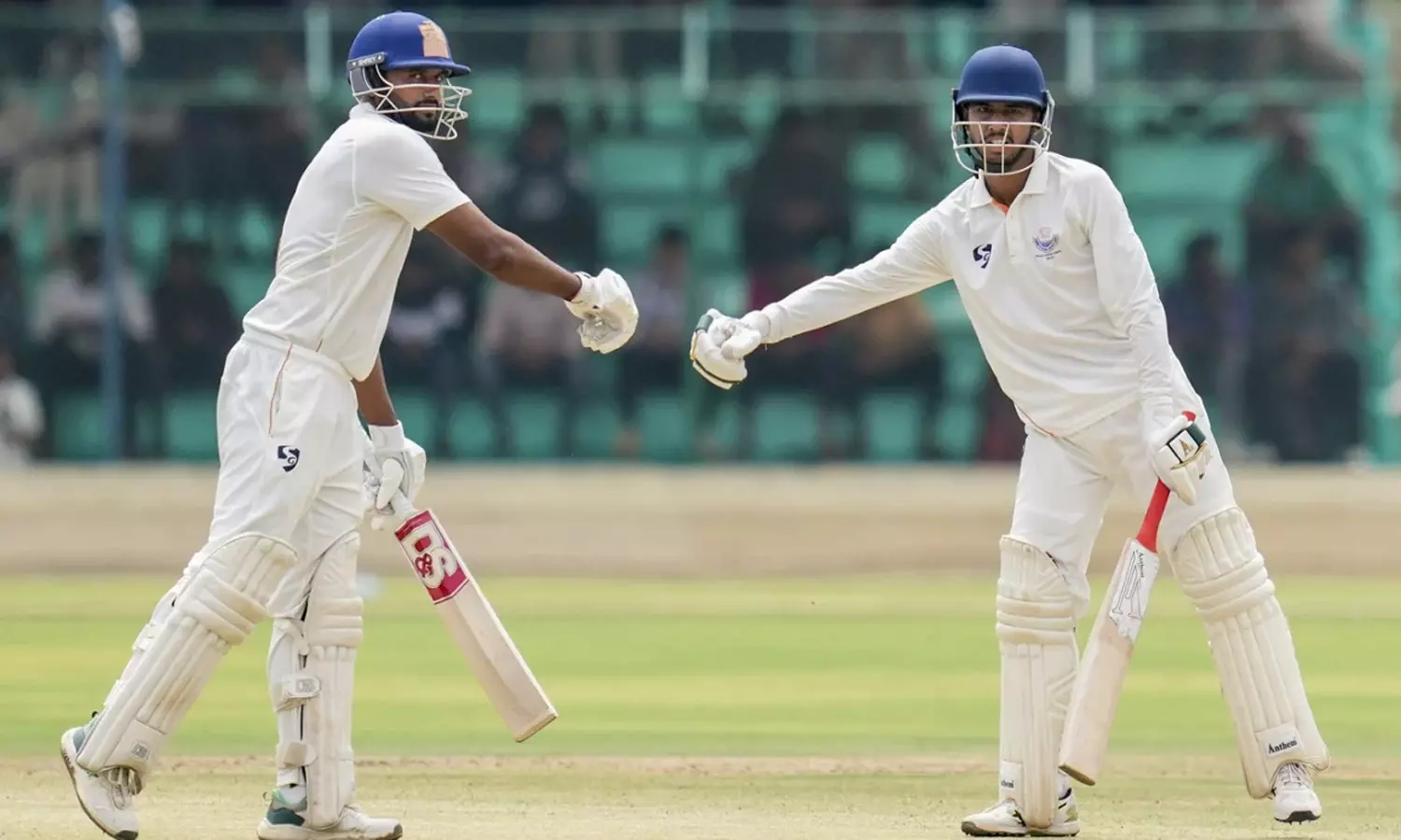 ரஞ்சி-டிராபி-இறுதிப்போட்டி:-2வது-நாள்-முடிவில்-ஜம்மு-காஷ்மீர்-527-ரன்கள்-குவிப்பு