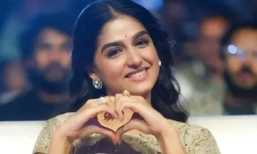 தமிழ் சினிமாவில் பிசியாகும் அனஸ்வரா