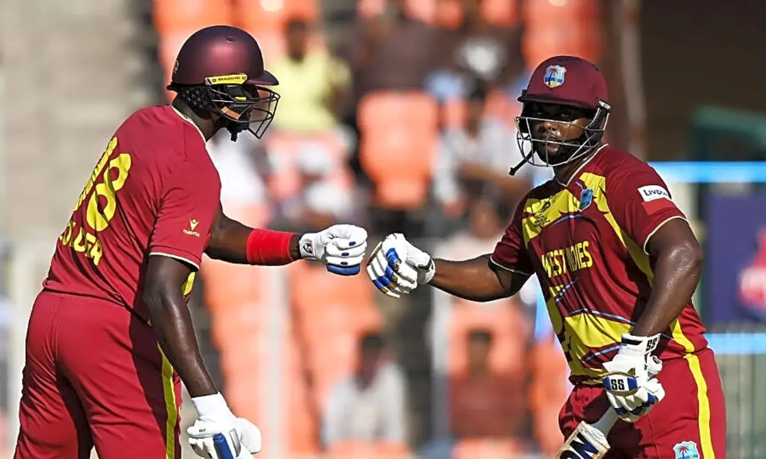டி20 கிரிக்கெட்: தோல்வியிலும் வரலாற்று சாதனை படைத்த வெஸ்ட் இண்டீஸ் ஜோடி டி20 கிரிக்கெட்: தோல்வியிலும் வரலாற்று சாதனை படைத்த வெஸ்ட் இண்டீஸ் ஜோடி