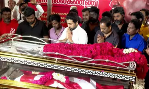 நல்லகண்ணு உடலுக்கு நடிகர் சூர்யா நேரில் அஞ்சலி