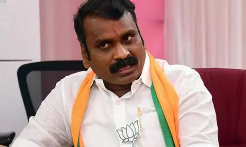 எழும்பூர் - திருச்சி இடையேயான  விரைவு ரெயில் பெண்ணாடத்தில் நின்று செல்லும்- நன்றி கூறிய எல்.முருகன்