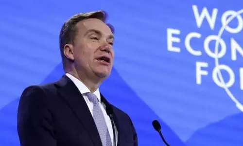 எப்ஸ்டீன் பைல்ஸ் சர்ச்சை: உலக பொருளாதார மன்றத் தலைவர் ராஜினாமா எப்ஸ்டீன் பைல்ஸ் சர்ச்சை: உலக பொருளாதார மன்றத் தலைவர் ராஜினாமா