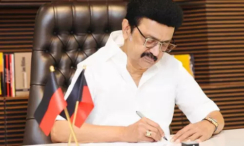 ஆடம்பரத்தைத் தவிர்த்திடுவீர்! ஆக்கப்பூர்வமான பிரசாரப் பணியினை அமைதியாக மேற்கொள்வீர்!- மு.க.ஸ்டாலின் கடிதம் ஆடம்பரத்தைத் தவிர்த்திடுவீர்! ஆக்கப்பூர்வமான பிரசாரப் பணியினை அமைதியாக மேற்கொள்வீர்!- மு.க.ஸ்டாலின் கடிதம்