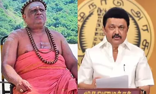 இலவசங்களை வாரி வழங்கி முதலமைச்சர் புண்ணியம் செய்கிறார்- திருவாவடுதுறை ஆதீனம் புகழாரம்